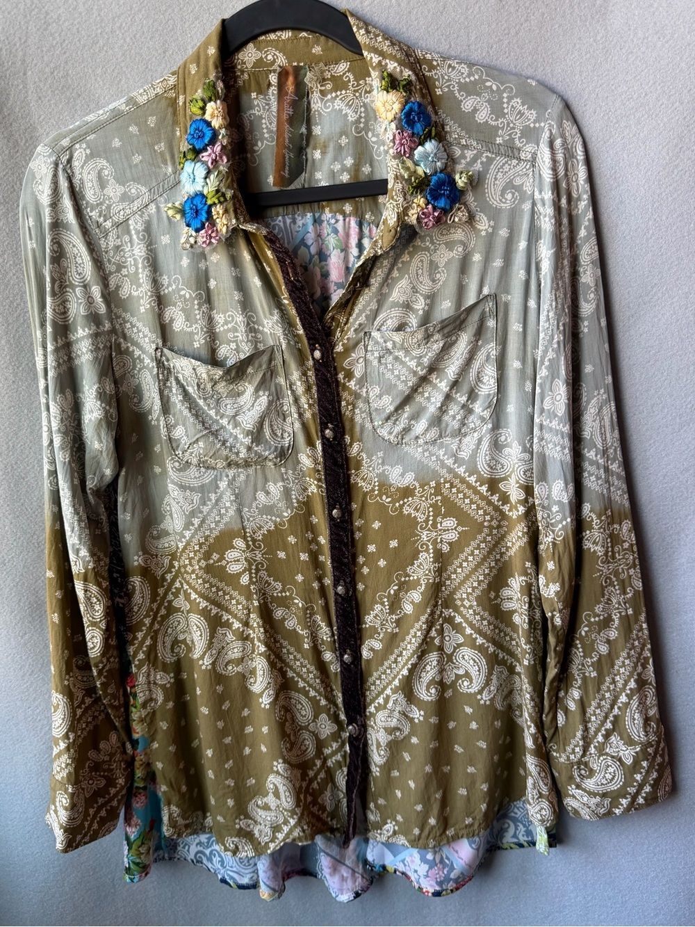 Aratta Silent Journey Floral Embroidered Boho Patchwork Paisley Button Up Top XS - Picture 2 of 11